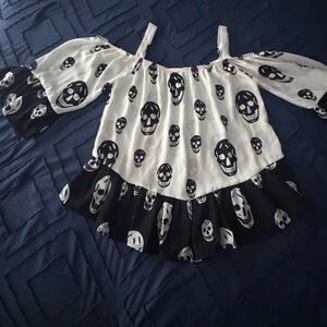 Skull Print Off-Shoulder Blouse